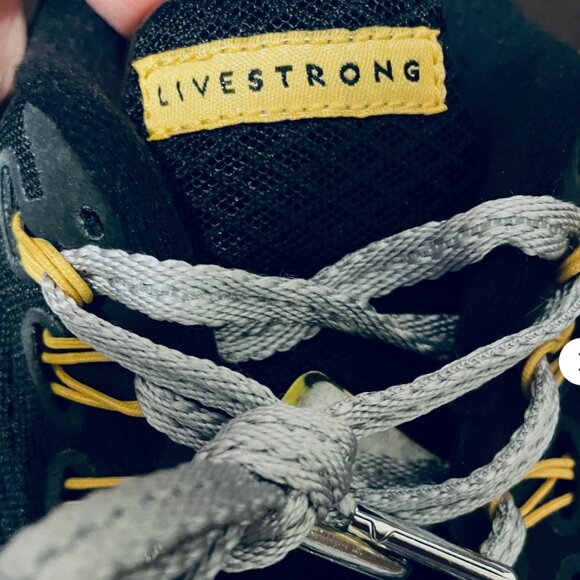 NIKE Lance Armstrong Livestrong Lunarglide 4 Black Marigold White 11.5 US 45.5 RARE Nike Lance Armstrong Livestrong Lunarglide 4 Black  main image 4